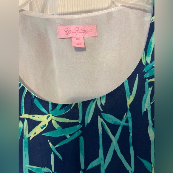 Lilly Pulitzer Shift Dress Size XS worn once - Picture 2 of 3